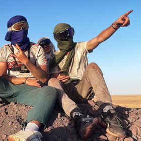 «Когда незнакомцы в чужой стране предлагают поехать неизвестно куда — надо соглашаться»: путешественница — о поездке по Сахаре на угольном поезде