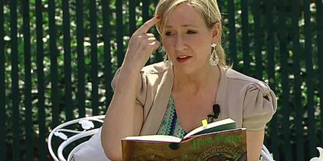 Джоан Роулинг ответила на вопрос «Какой актер портит вам просмотр фильма?». Речь про актеров из "Гарри Поттера", конечно