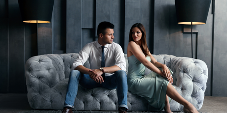 У зумеров новый тренд в отношениях — «тронинг», когда люди ищут партнеров на 25% лучше их самих