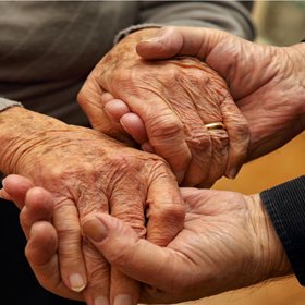 91 год — возраст самой пожилой московской невесты в 2025 году