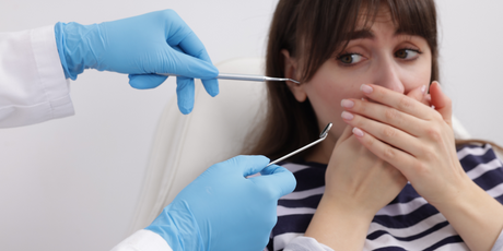 Россияне массово скупают наборы для пломбирования зубов в домашних условиях