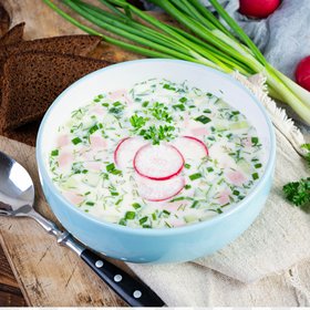 537 рублей — во столько обойдется окрошка семье из четырех человек летом 2025 года