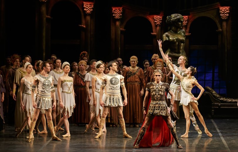 Балет «Спартак» в Михайловском театре
