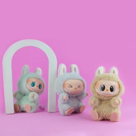 2 056 832 рубля — такую сумму жители России потратили в мае на покупку игрушек Labubu