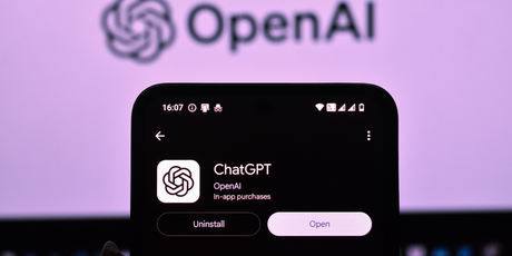 В ChatGPT теперь можно открывать такие приложения, как Spotify, Canva, и управлять ими