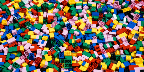 Пользователь Reddit собрал компьютер полностью из фигурок Lego