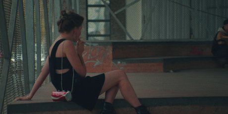Как запустить свой веб-сериал с микробюджетом. Рассказывает продюсер веб-сериалов «Это я» и «Я иду искать» Лиза Симбирская