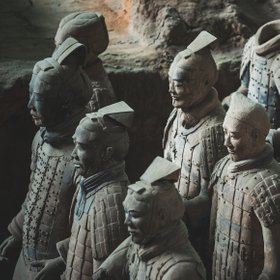 Можно ли назвать Китай древнейшей цивилизацией и правда ли там изобрели бумагу: 5 мифов о КНР