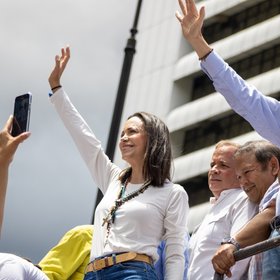 Венесуэльский оппозиционный политик Мария Корино Мачадо получила Нобелевскую премию мира