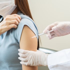 В Минздраве заявили об эффективности новой российской вакцины от меланомы