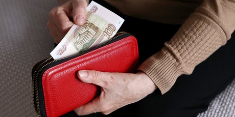 25 тысяч рублей — размер средней пенсии по старости у россиян