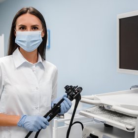 Выпускники медвузов не смогут самостоятельно выбирать медучреждения для отработки, Минздрав готовит список больниц для наставничества