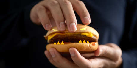 «Толстеешь, куришь — получишь коэффициент по страховым взносам 2 или 3», — глава Всероссийского союза страховщиков Евгений Уфимцев