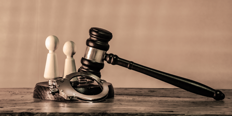 Москвича арестовали на 15 суток из-за логотипа Instagram*