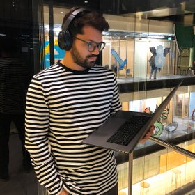 «Ты как будто пьешь воду из пожарного крана»: бывший сотрудник Google о специфики работы и причинах увольнения