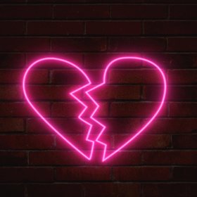 В отношениях появился новый токсичный тренд — «бэнксинг»