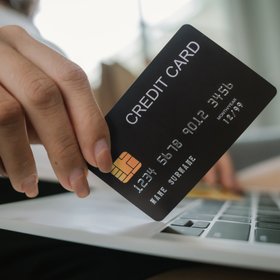 ЦБ обяжет банки привязывать ИНН пользователей к их банковским счетам