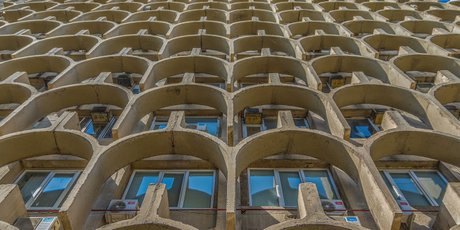 Лекция Александра Аузана, вебинар про невроз и экскурсия по Тбилиси: онлайн-события на этой неделе