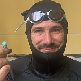 Дайвер из Хорватии продержался под водой на одном вдохе почти полчаса и установил мировой рекорд