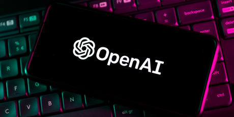 OpenAI выпустила браузер ChatGPT Atlas, который может бронировать отели, отвечать на письма и искать товары в интернете