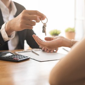 «Эффект Долиной»: что это такое и как сегодня безопасно купить квартиру на вторичном рынке