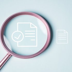 За год на российском рынке труда на 15% сократилось число вакансий, а количество резюме выросло на 19%