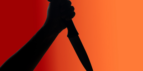 Китаянка выжила после 22 ударов ножом благодаря грудным имплантам