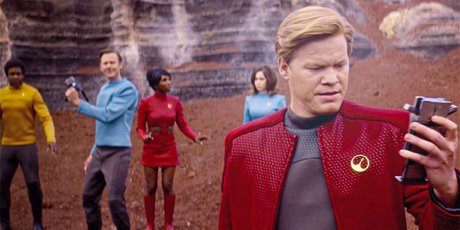 Можно ли отправлять голосовые сообщения и ставить точку в конце предложения? Разбираемcя в главных правилах онлайн-переписки