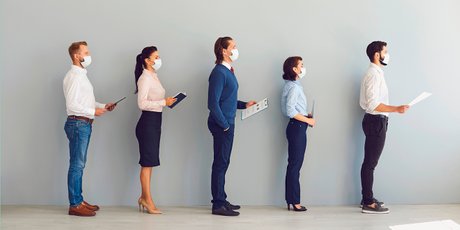 «Мы справимся с этим вместе»: как пандемия продолжает менять приоритеты компаний и наше отношение к работе